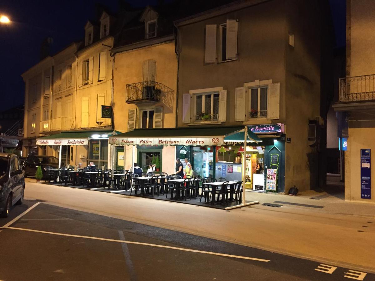 Ravissant Duplex Meuble Tout Confort Hyper Centre St Cere 4 Pers Lit Bb Wifi Gratuit Saint Cere Bagian luar foto