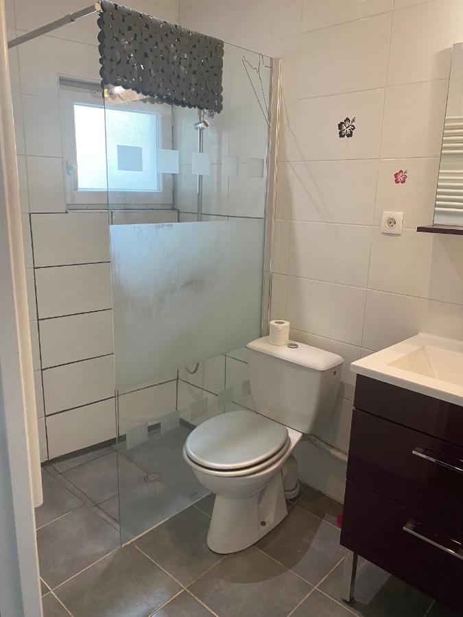 Ravissant Duplex Meuble Tout Confort Hyper Centre St Cere 4 Pers Lit Bb Wifi Gratuit Saint Cere Bagian luar foto